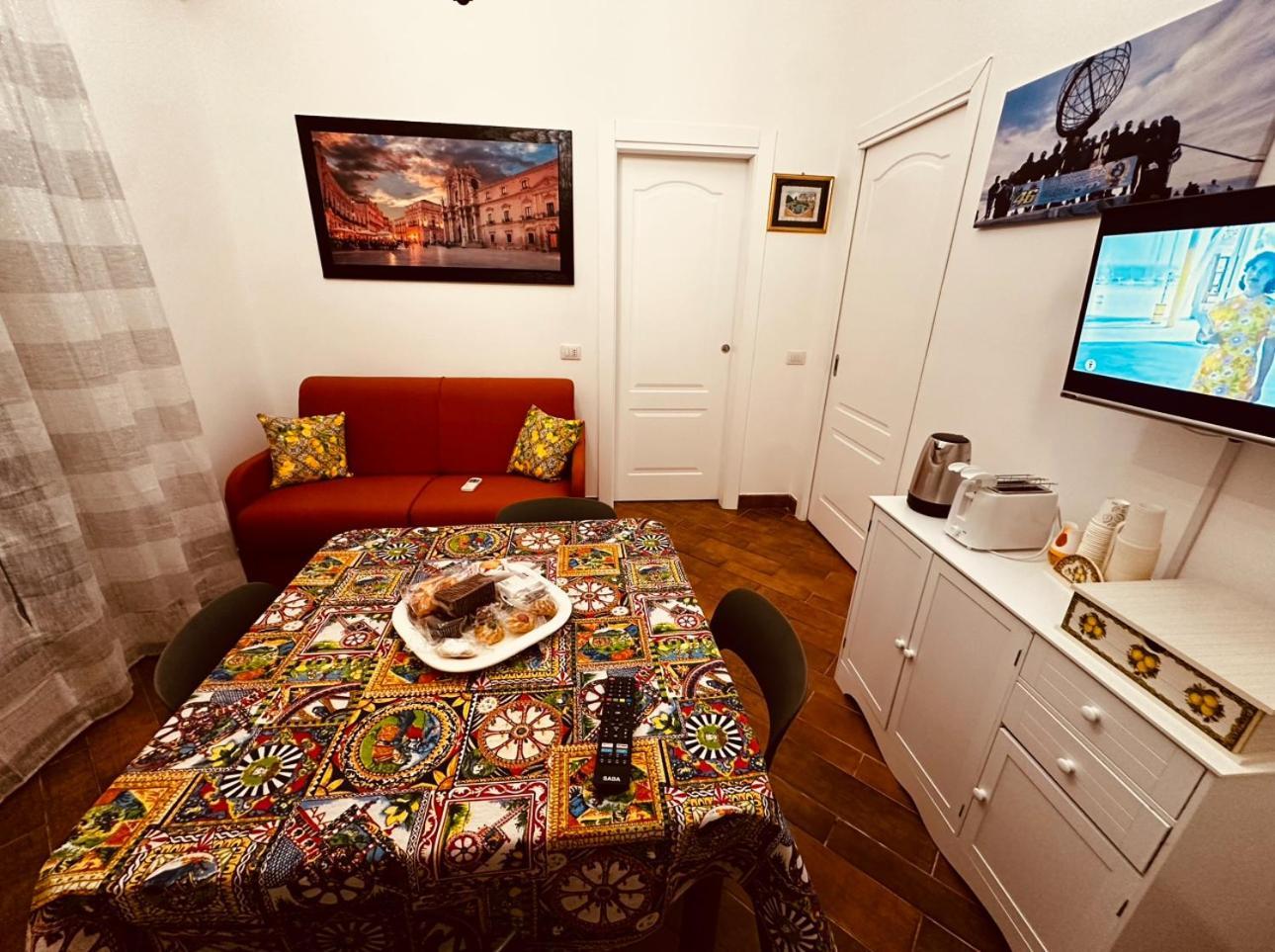 La Casa Di Pupa Apartment Сиракуза Екстериор снимка